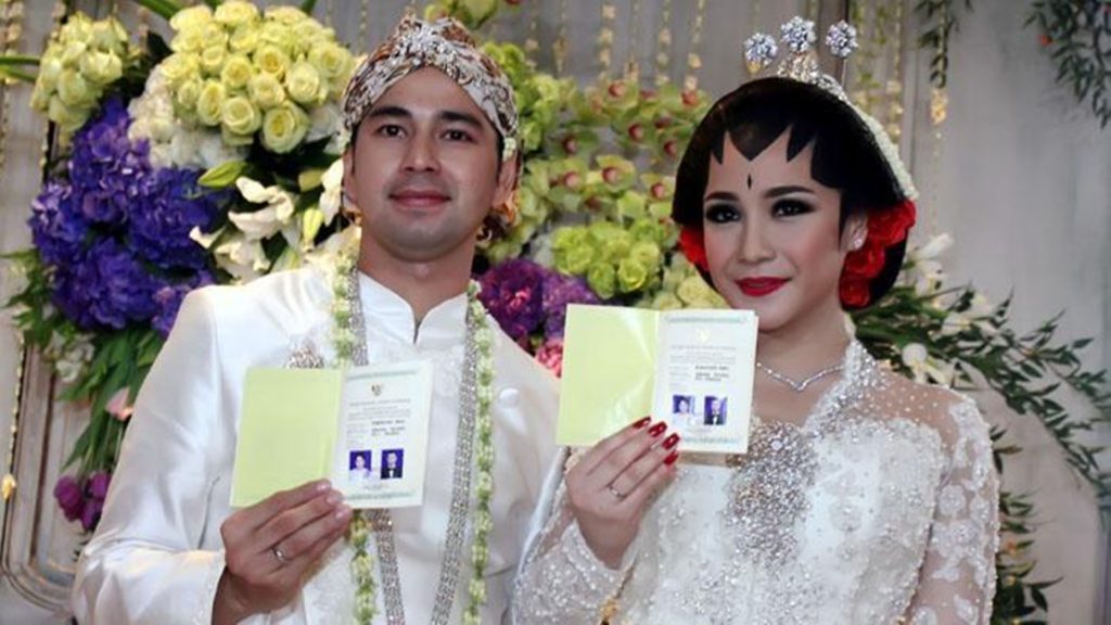 Pernikahan Seleb Indonesia Jadi Momen Patah Hati
