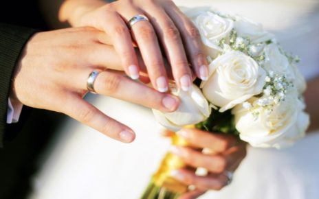 Ritual Pernikahan Paling Aneh di Dunia
