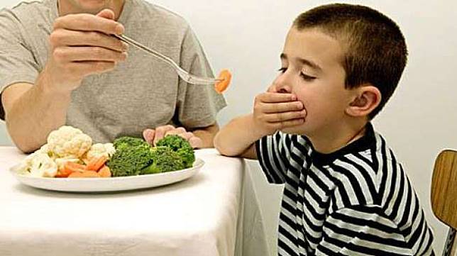 Viral Usus Anak 11 Tahun Penuh Kotoran karena Jarang Makan Sayur 