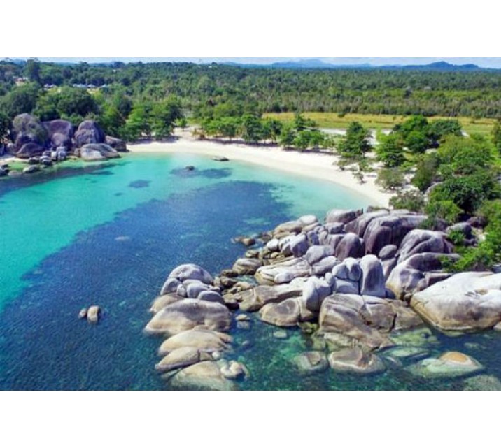 7 Pantai Cantik Yang Eksotis di Bangka Belitung