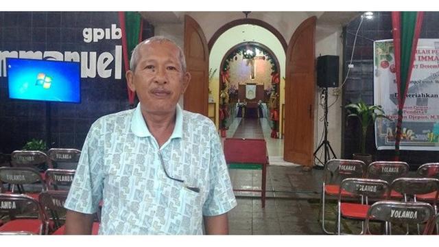 Pria Muslim Yang Menjadi  Sopir Gereja