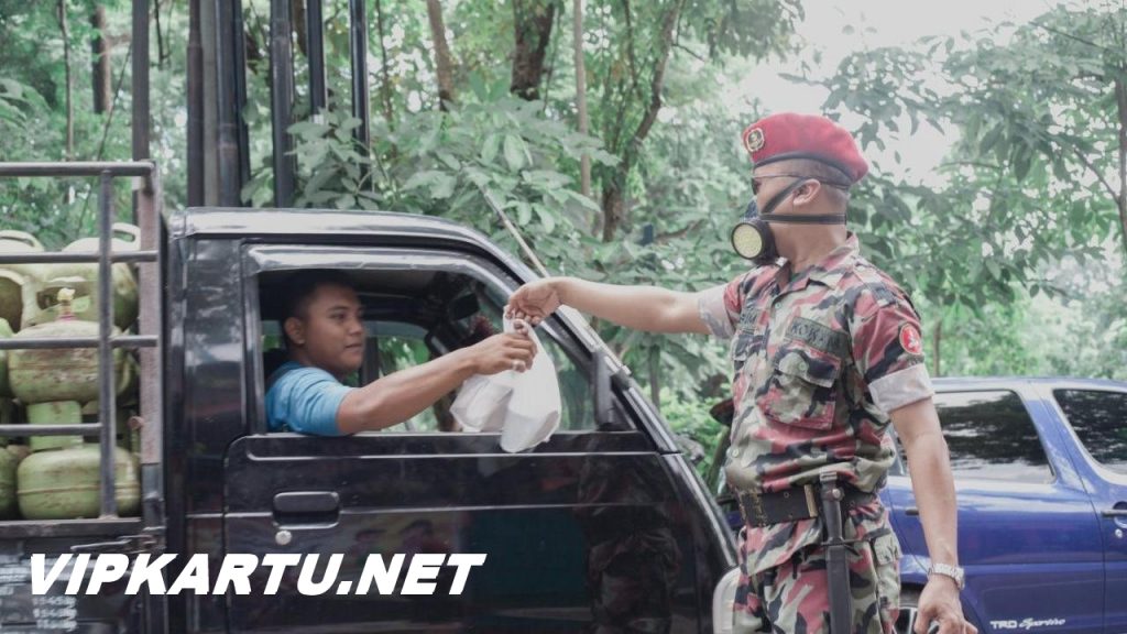 Pandemi Corona, Muhammadiyah Bali Bagi-bagi Nasi Bungkus Gratis