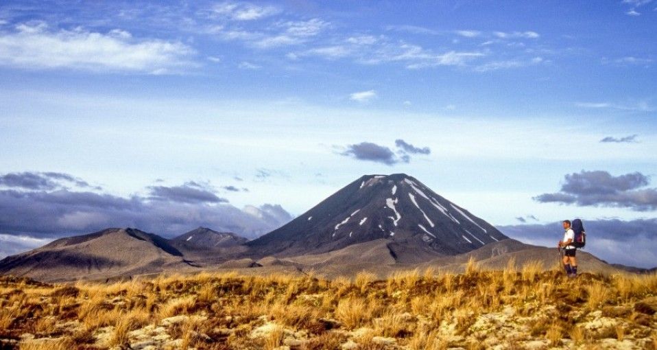 5 Gunung Terindah di Selandia Baru Ini Bikin Mata Terpana 