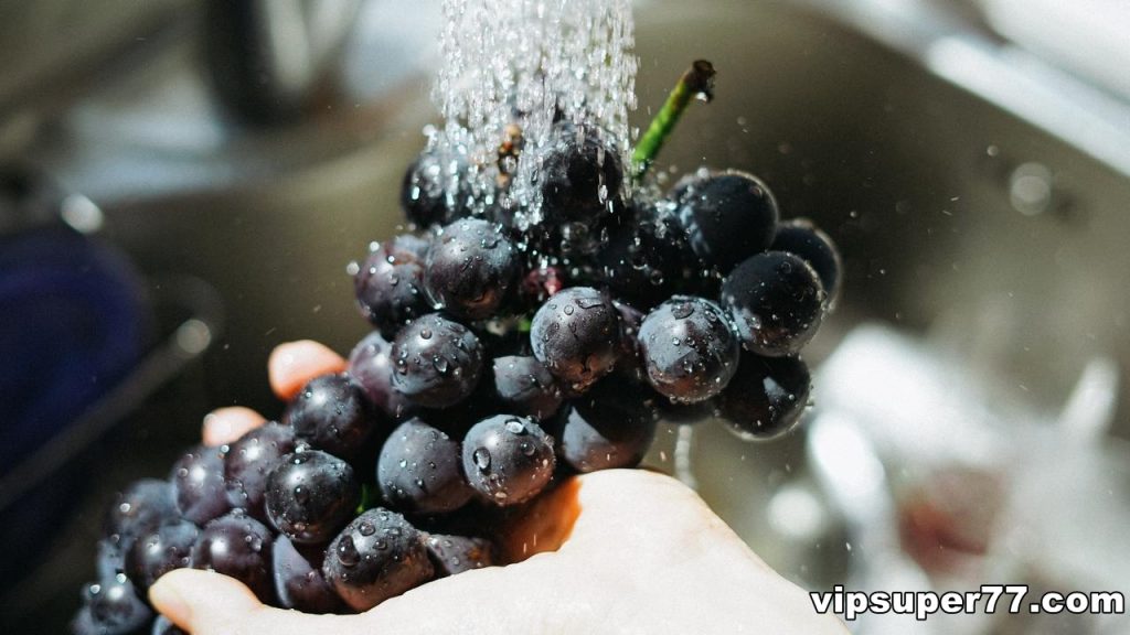 Manfaat Anggur Hitam untuk Kesehatan Turunkan Risiko Diabetes