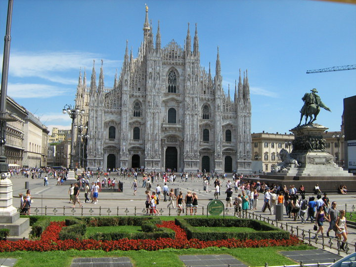 Kota Yang Terkenal Mode Milan Italia