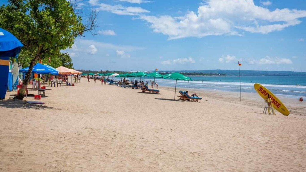 Informasi keindahan Pantai Kuta di Bali
